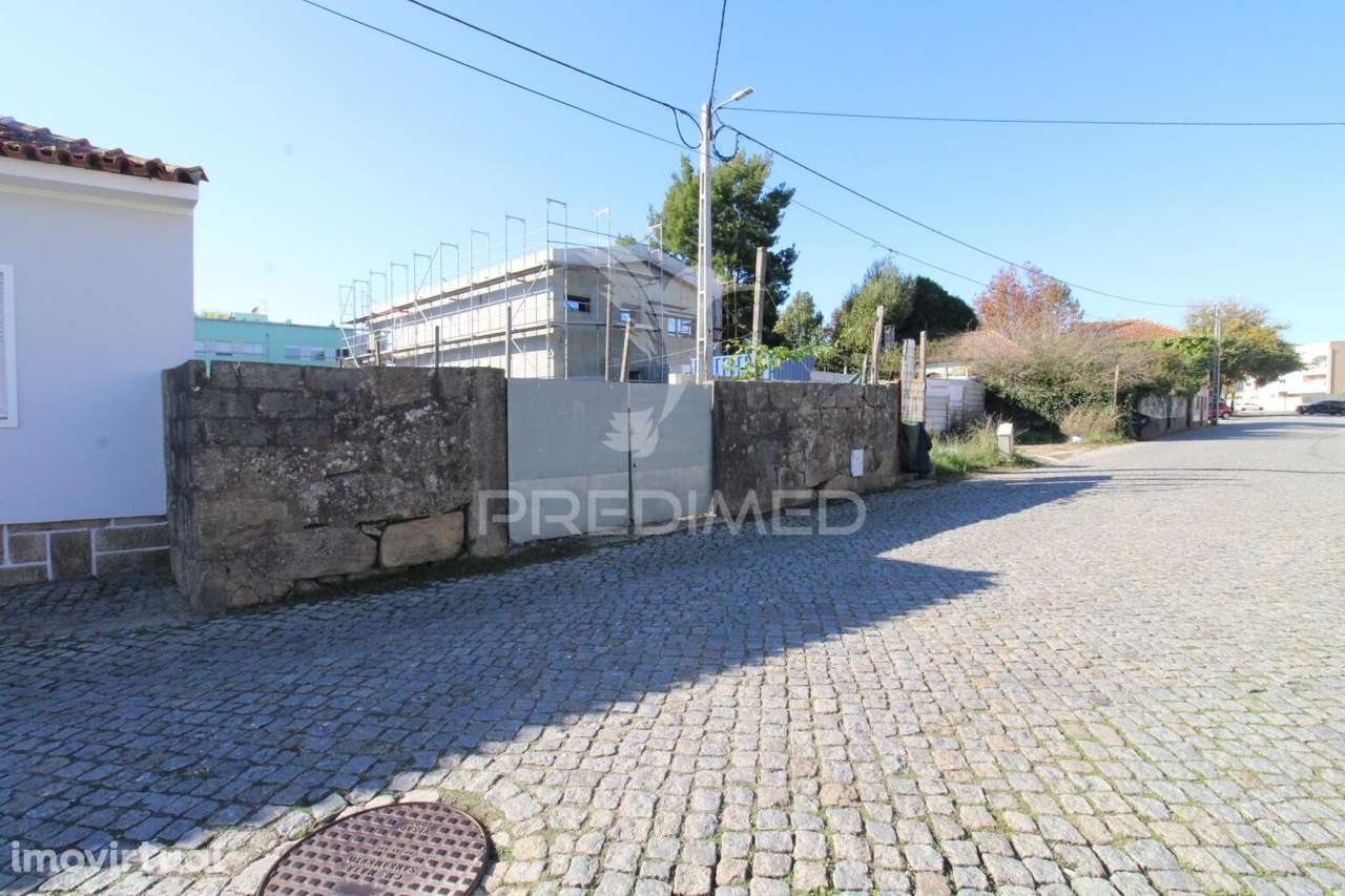 Terreno para construção de moradia em Moreira - Grande imagem: 2/11