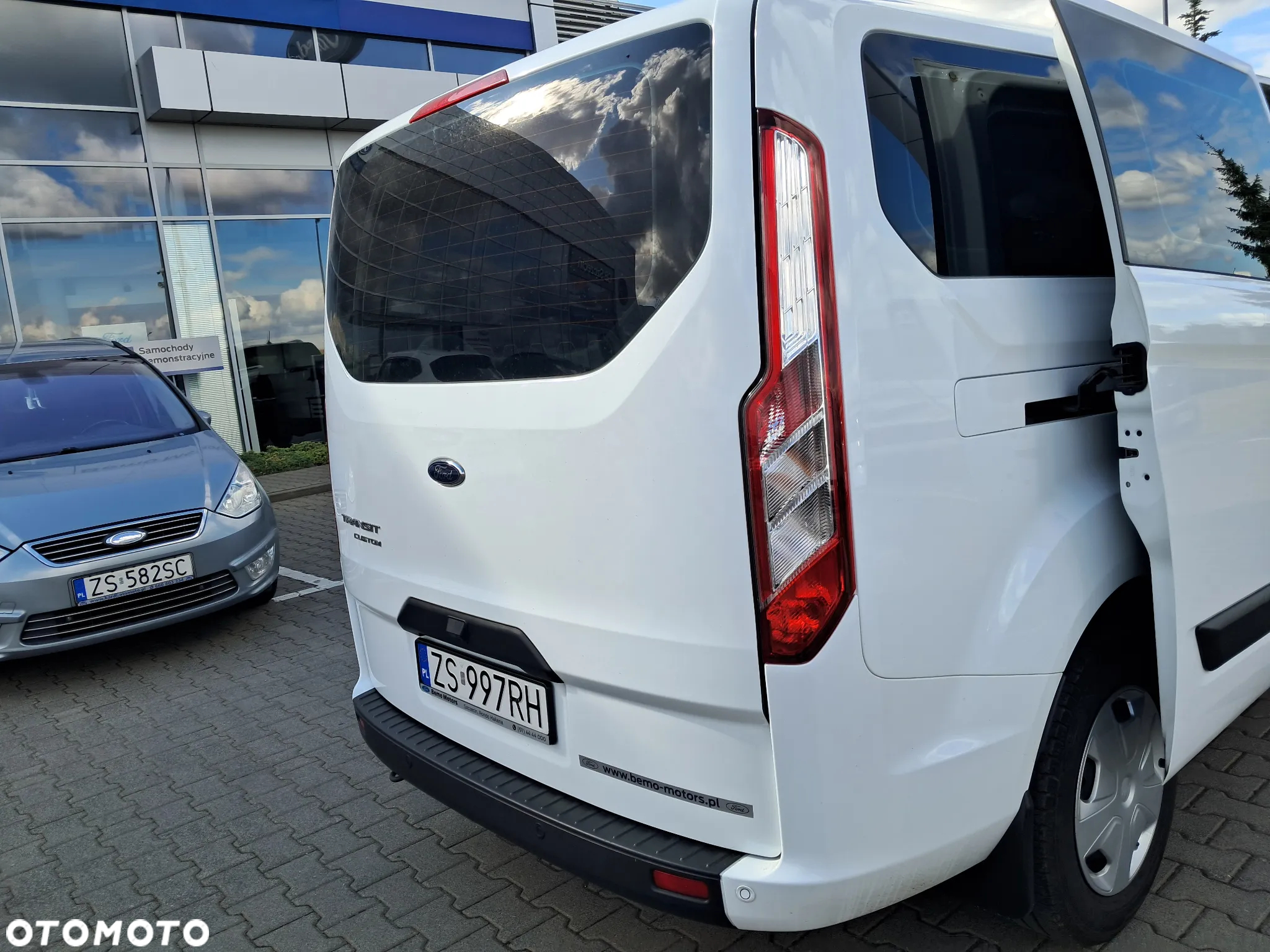 Ford Transit Custom Kombi 320 L2H1 Trend - 4