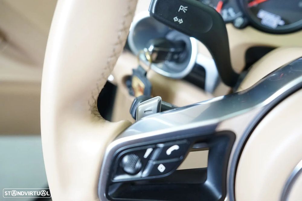 Porsche Cayenne 3.0 V6 - 26