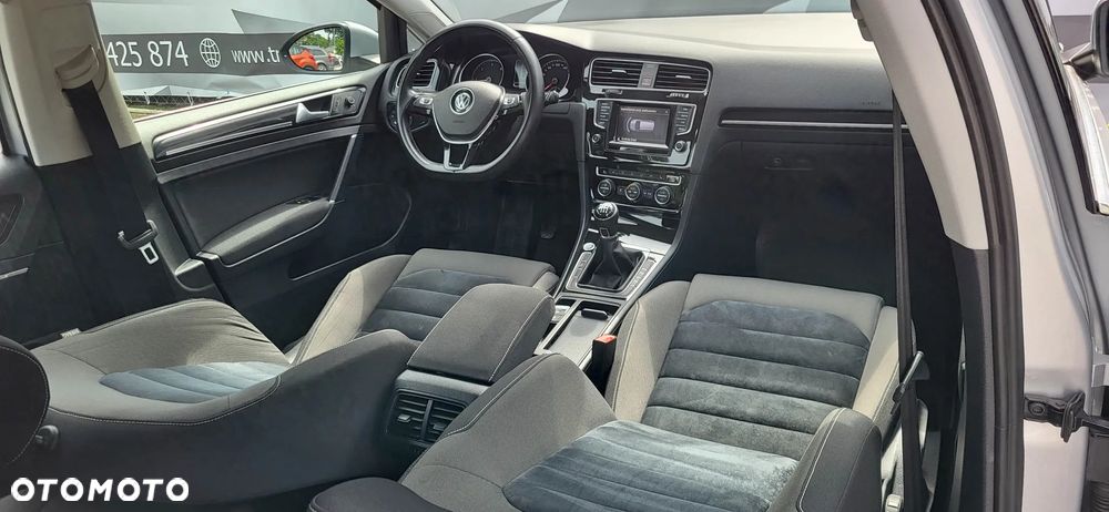 Volkswagen Golf 2.0 BlueTDI Highline - 15