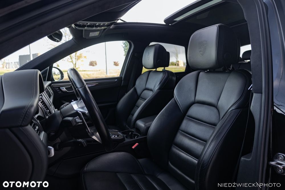 Porsche Macan - 18