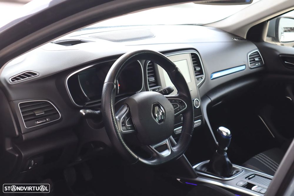 Renault Mégane Sport Tourer 1.5 dCi GT Line J18 - 16