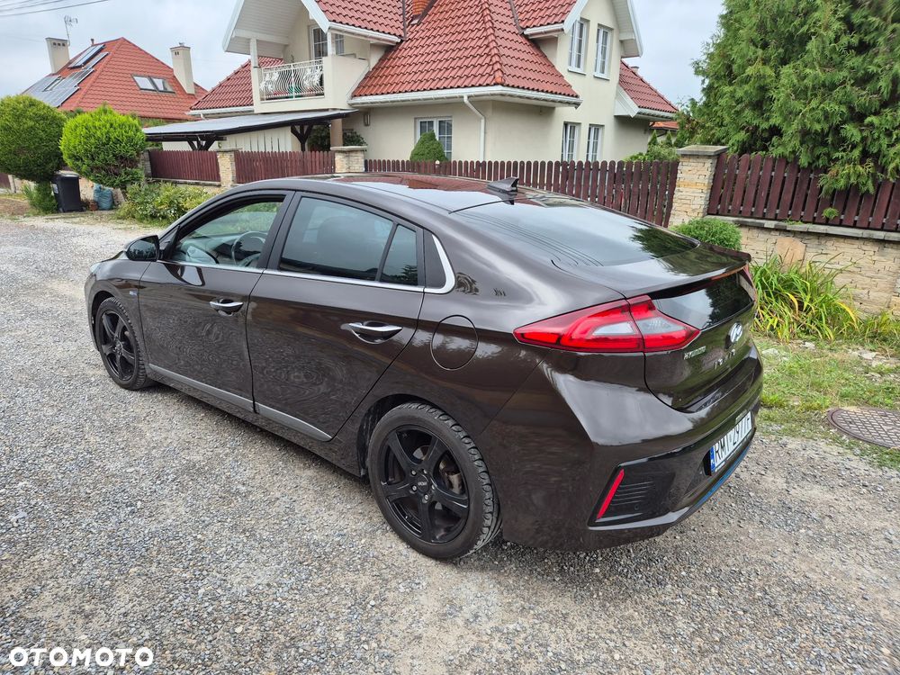 Hyundai IONIQ 1.6 GDI Premium - 5