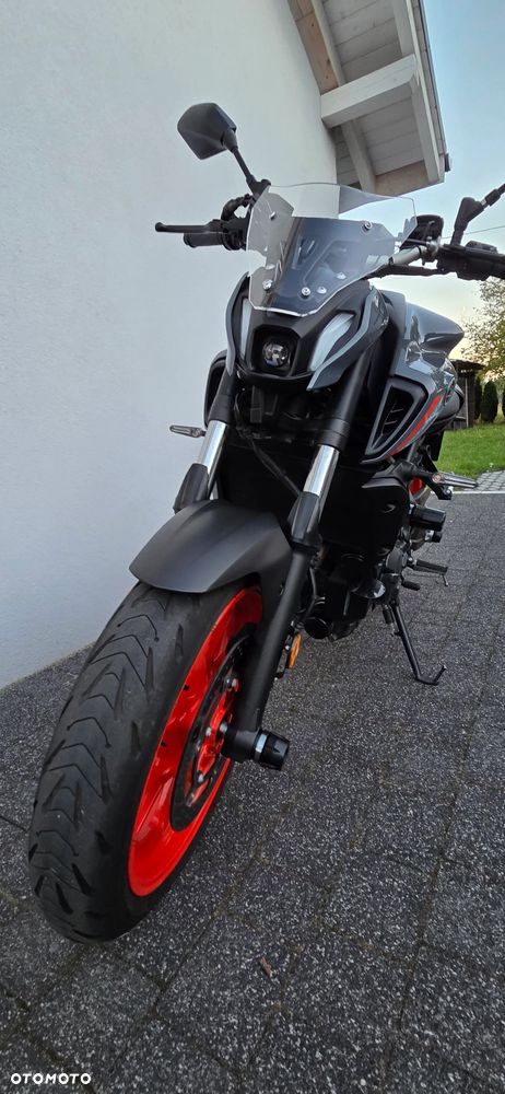 Yamaha MT - 2