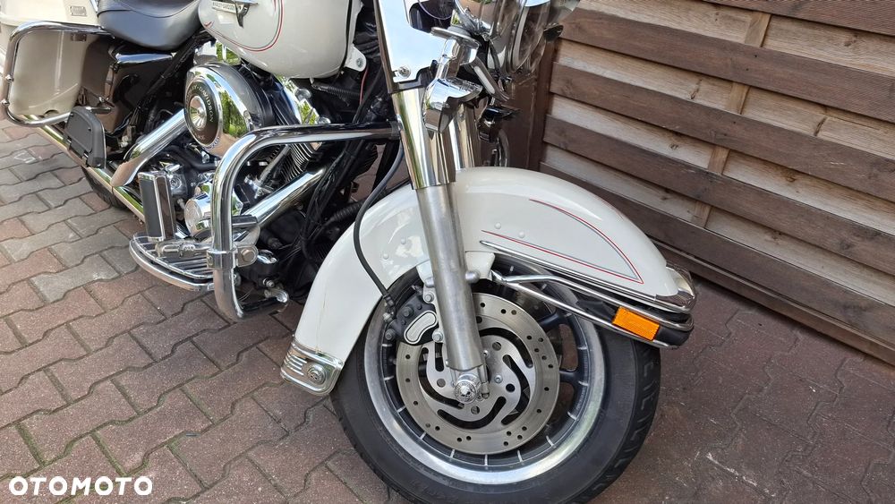 Harley-Davidson Touring Road King - 14