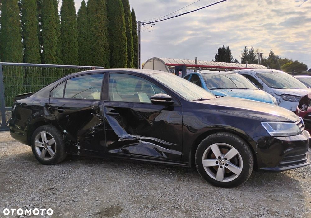 Volkswagen Jetta - 22