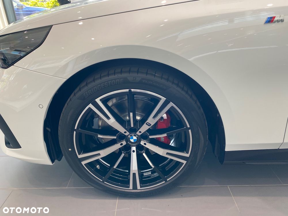 BMW Seria 5 520i mHEV M Sport - 3