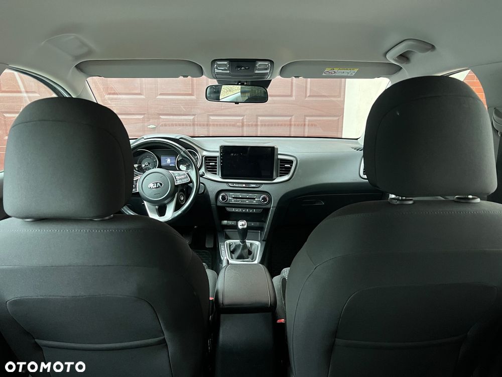 Kia Ceed 1.5 T-GDI GT-Line - 21