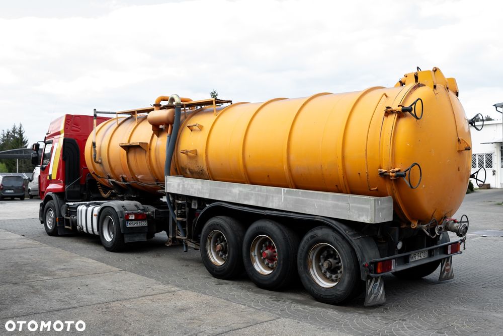 Renault Premium 450 DXI + Ten CATE TCO40 - 11