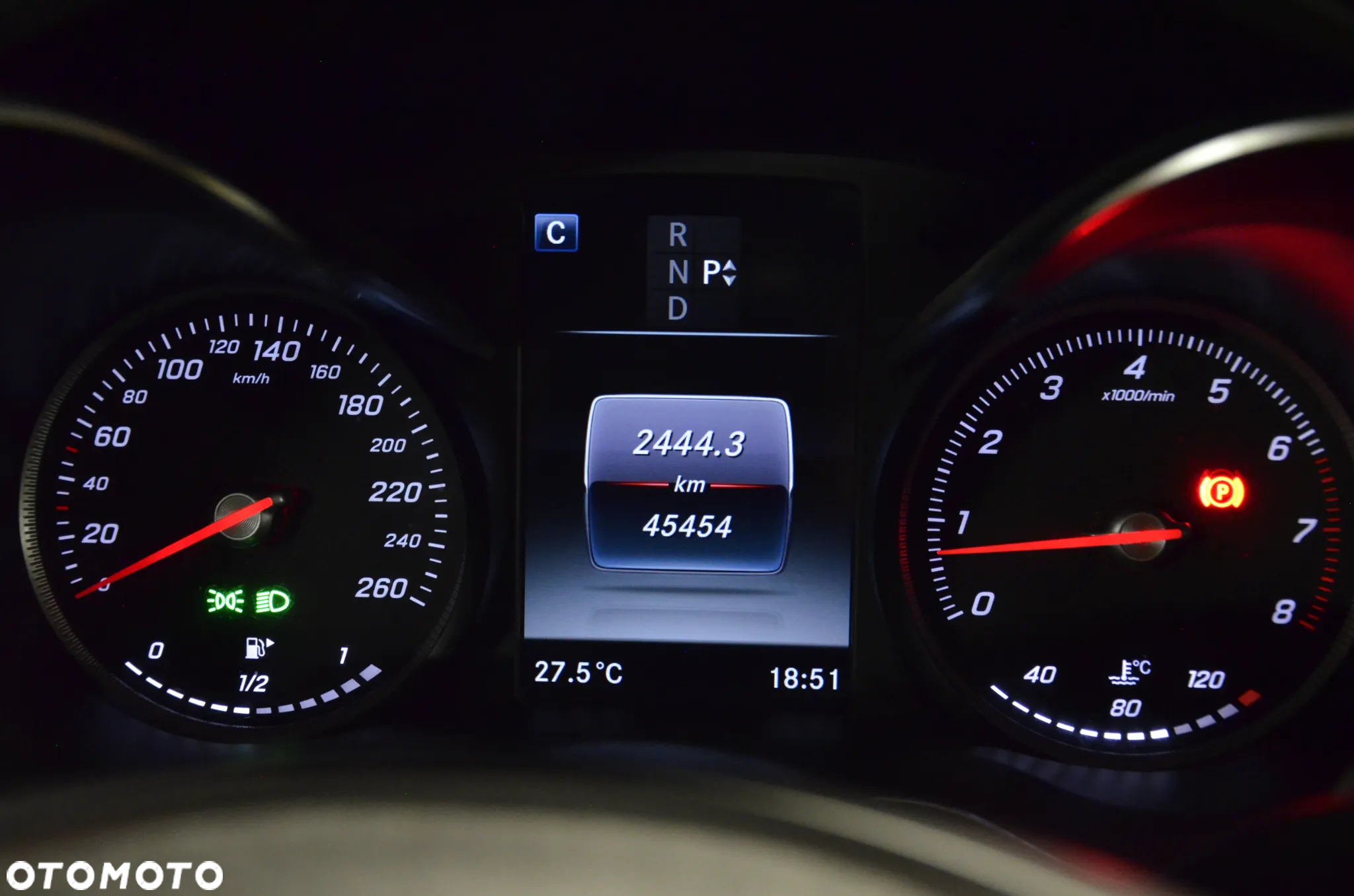 Mercedes-Benz Klasa C 300 9G-TRONIC - 14