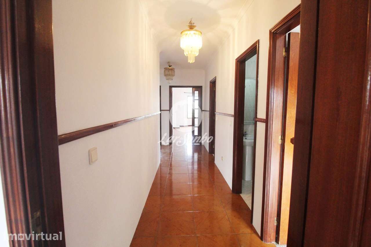 Apartamento T2 em Venda Nova  Rio Tinto com garagem box de 35m2 - Grande imagem: 5/23