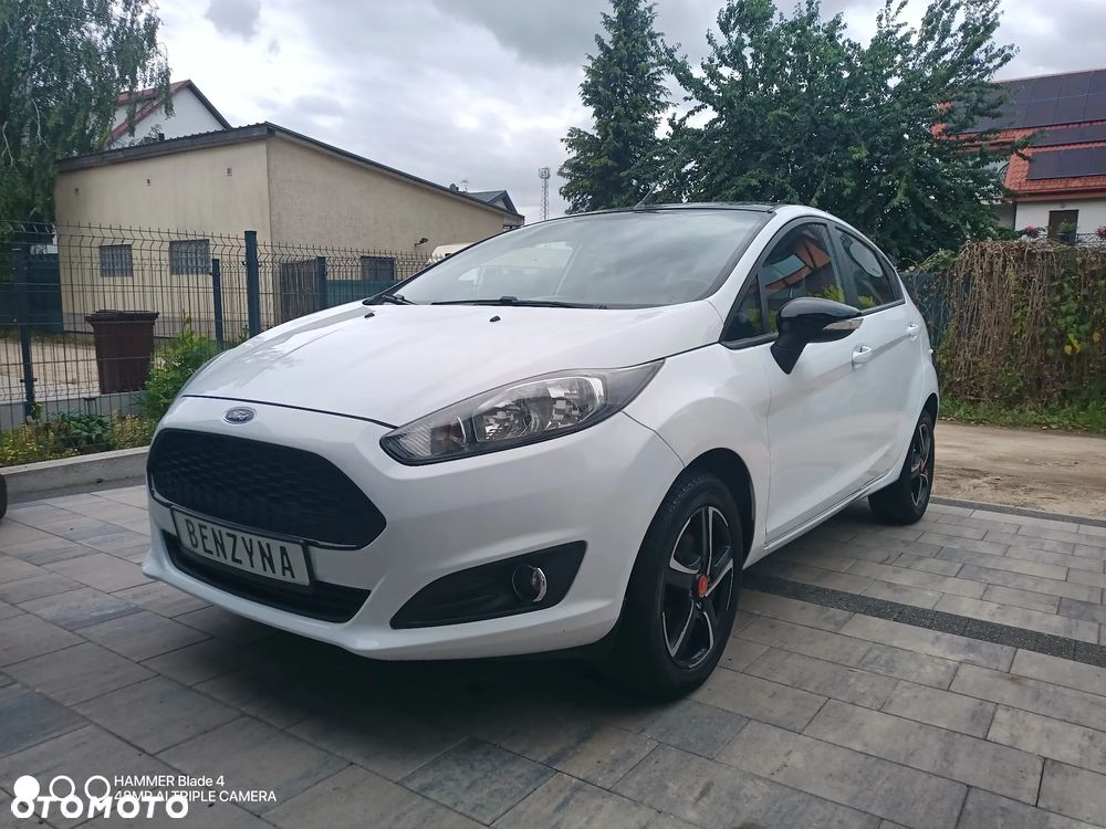 Ford Fiesta 1.25 SYNC Edition - 1