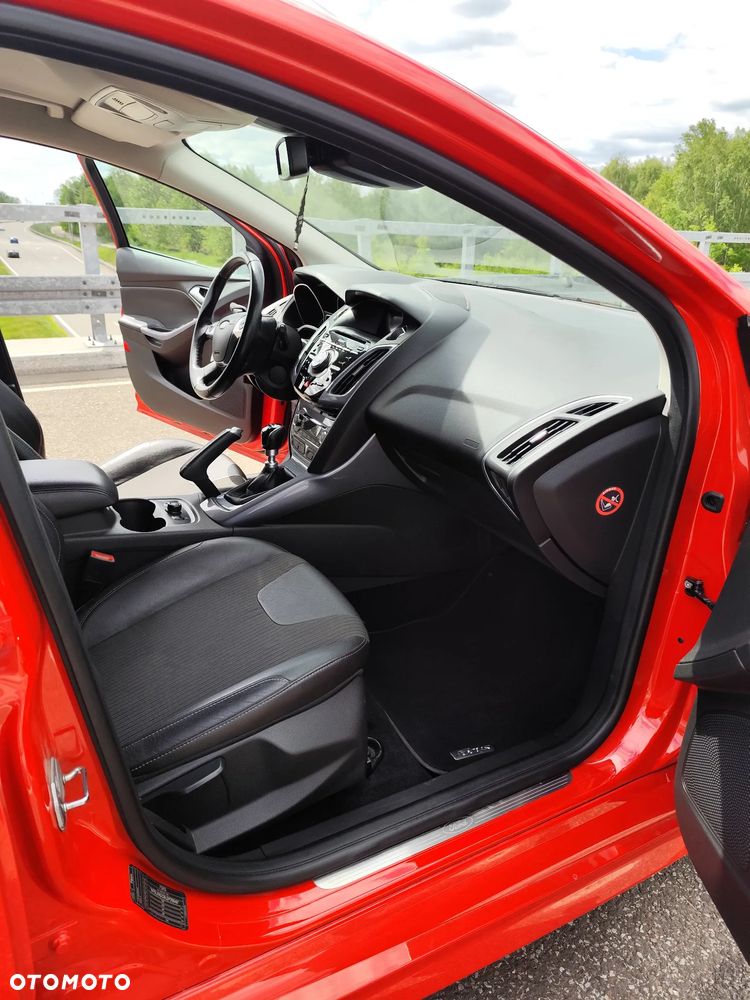 Ford Focus 1.6 EcoBoost Start-Stopp-System SYNC Edition - 15