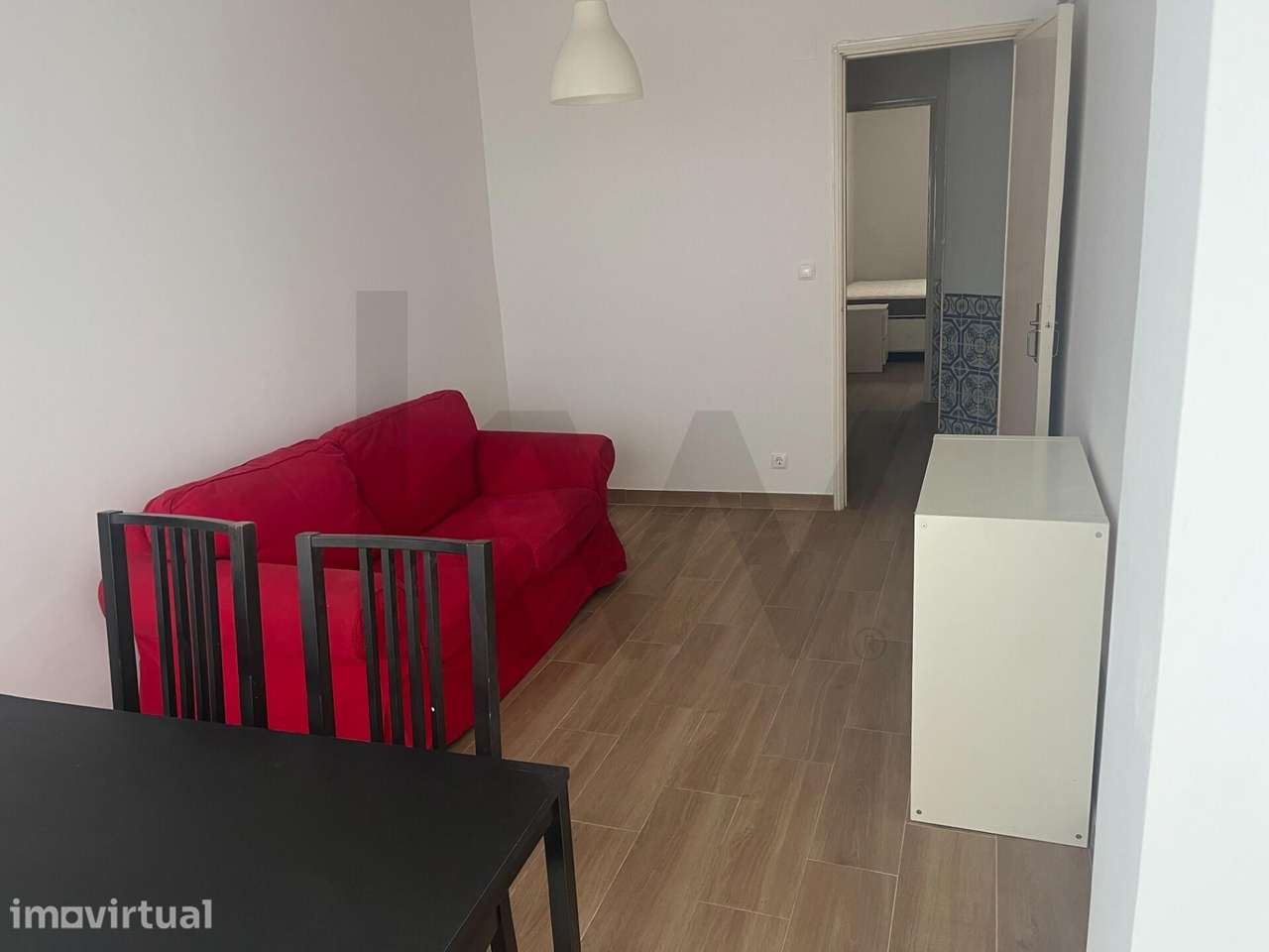Apartamento T1 com logradouro em Algés | Mobilado e equipado para arre - Grande imagem: 2/12