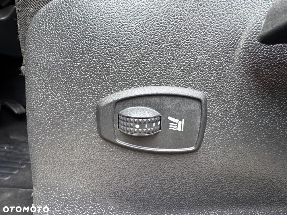 Renault Scenic 1.5 dCi Energy Bose EU6 - 22