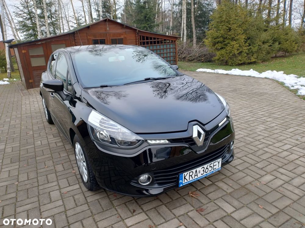 Renault Clio 1.2 16V 75 Experience - 17