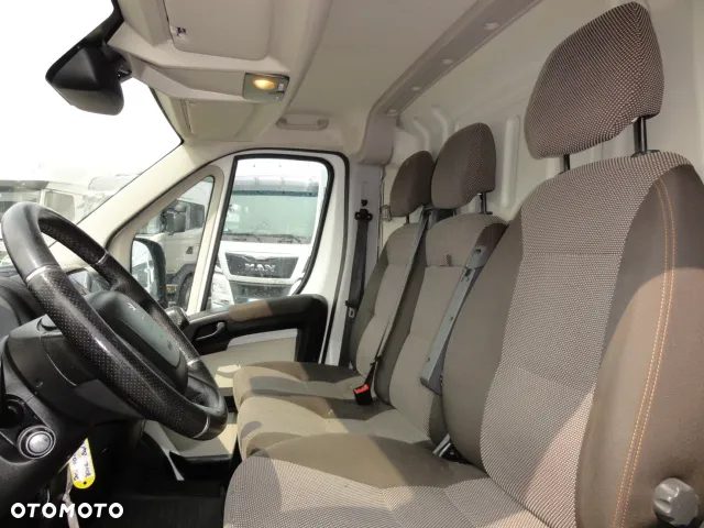 Peugeot BOXER L4H3 Blaszak MANUAL 2019 rok - 16
