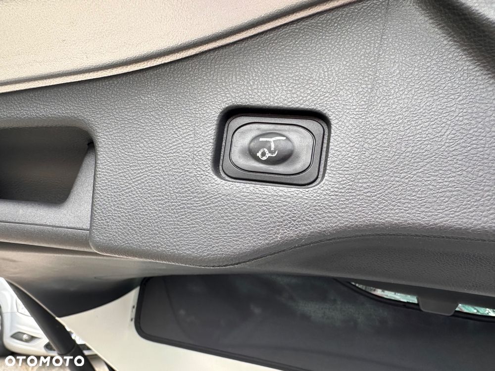 Ford Mondeo 2.0 EcoBlue Business Edition - 19