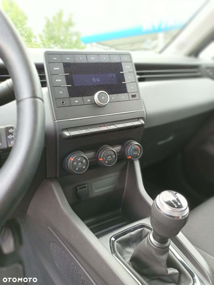 Renault Clio SCe 75 EXPERIENCE - 9