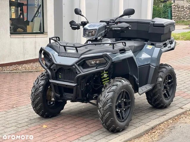 Polaris Sportsman - 1