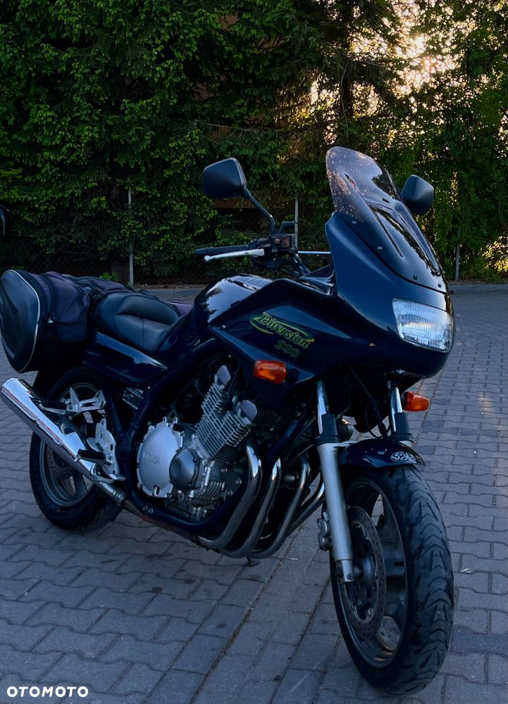 Yamaha XJ - 1