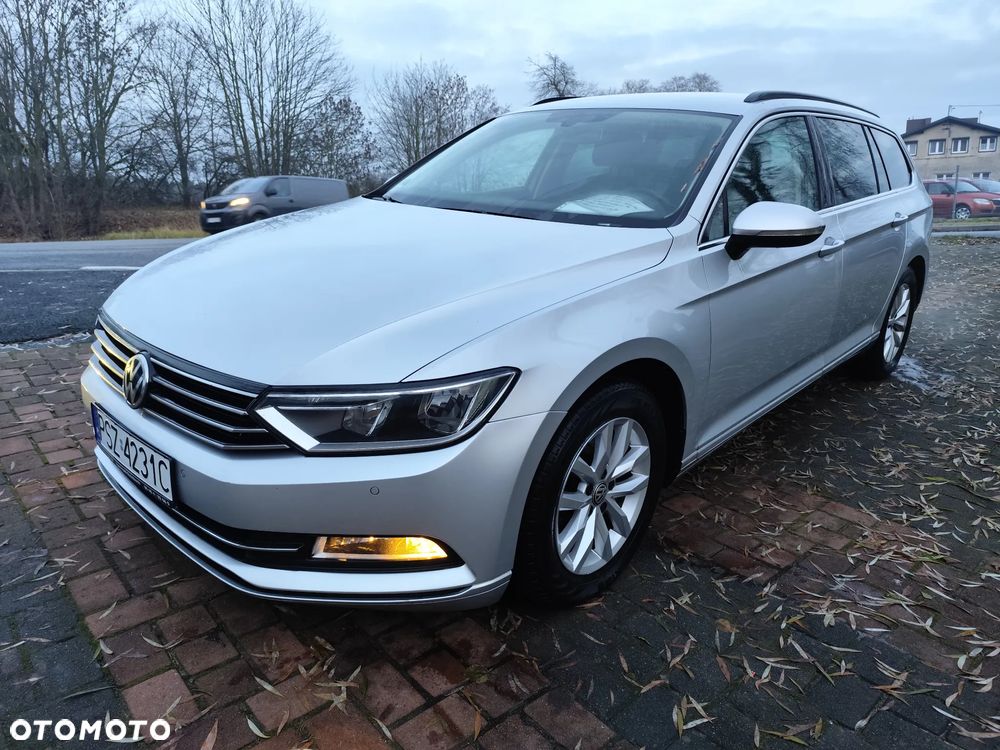 Volkswagen Passat ver-2-0-tdi-scr-comfortline - 1