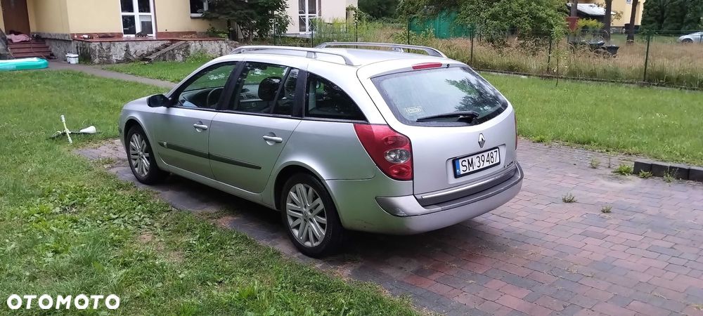 Renault Laguna - 1