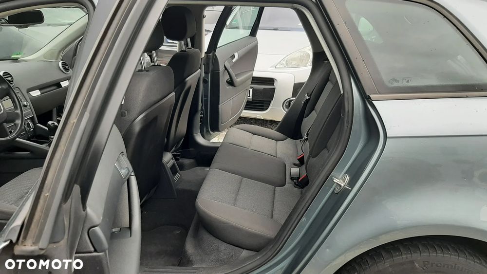 Audi A3 Sportback - 12
