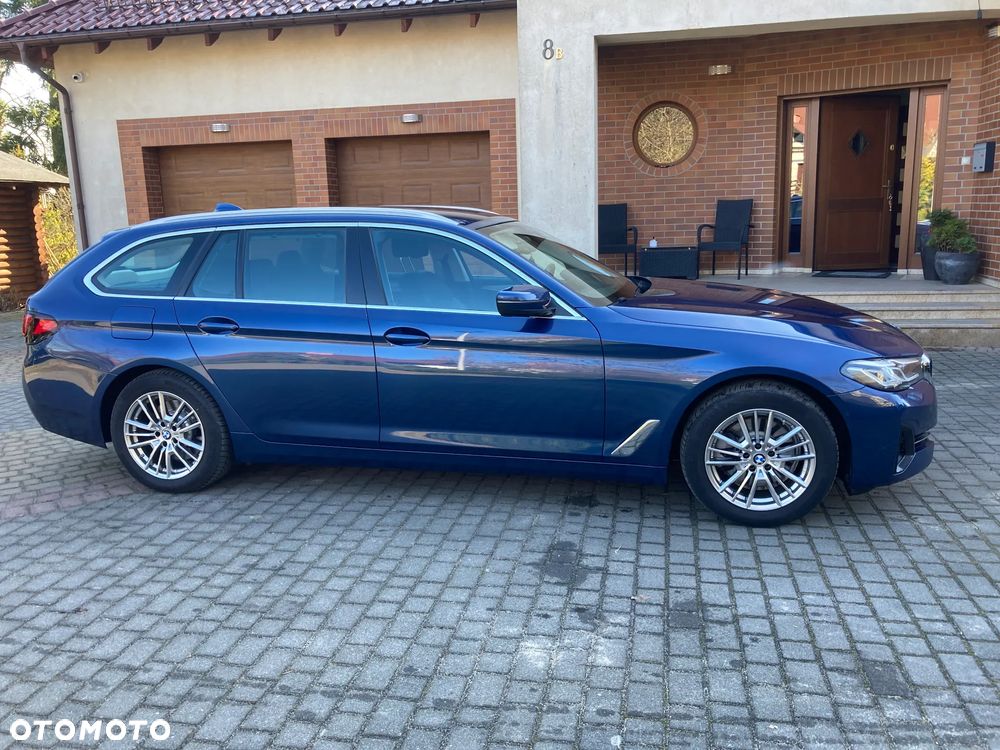BMW Seria 5 520d - 5