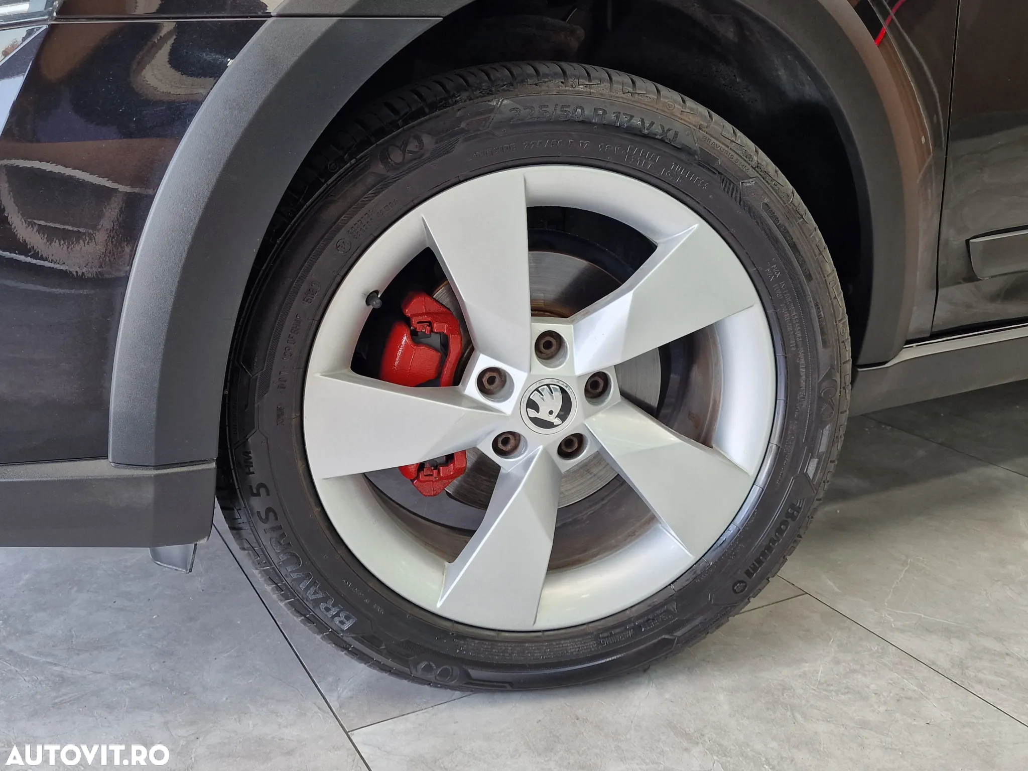 Skoda Octavia 2.0 TDI 4x4 Scout - 29