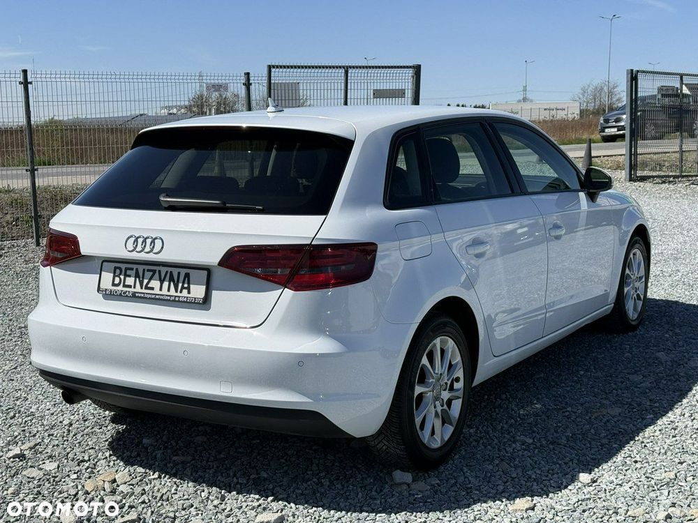 Audi A3 Sportback 1.2 TFSI Attraction - 9
