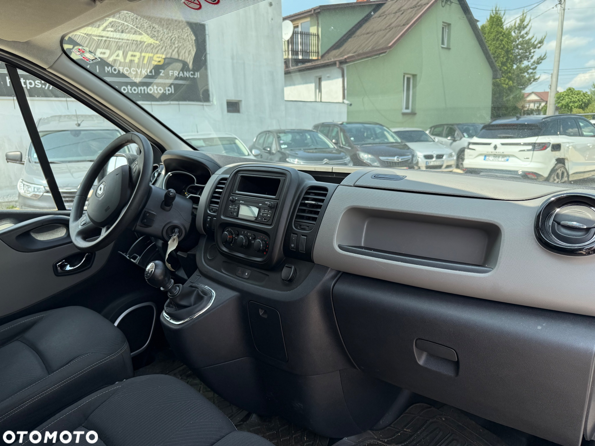 Renault Trafic - 9