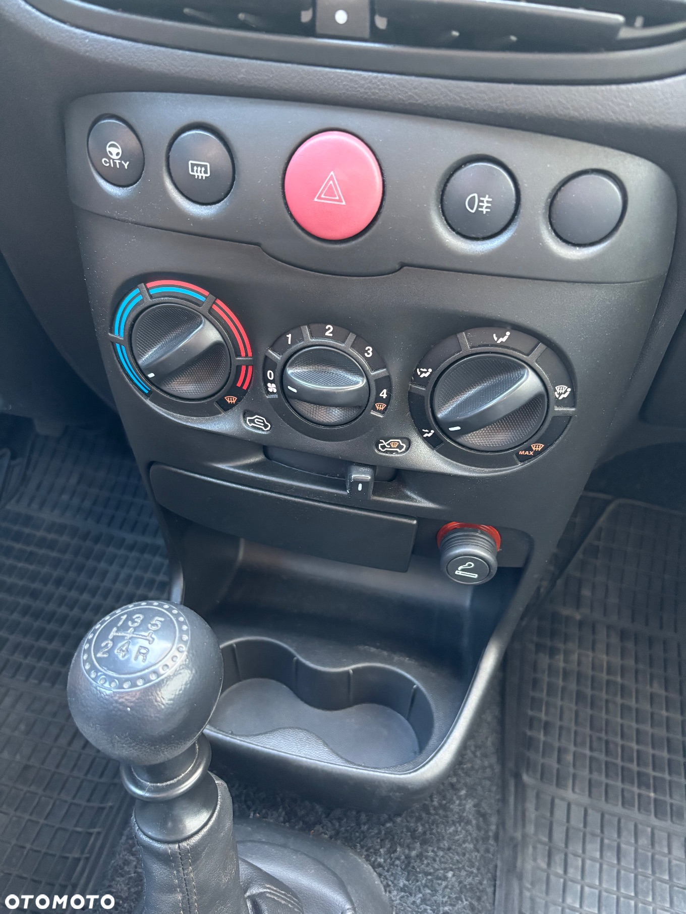 Fiat Punto 1.2 8V - 7