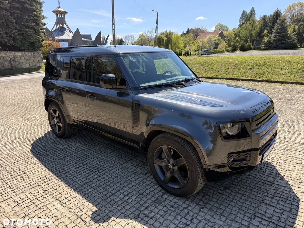 Land Rover Defender - 7