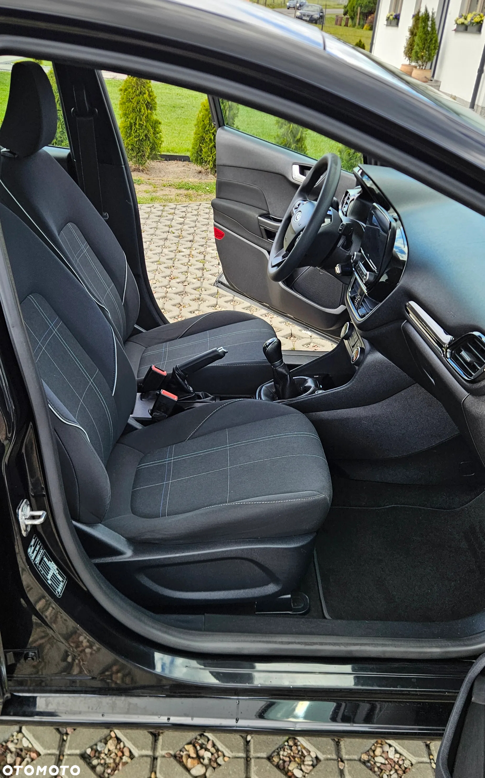 Ford Fiesta 1.1 S&S TITANIUM - 14