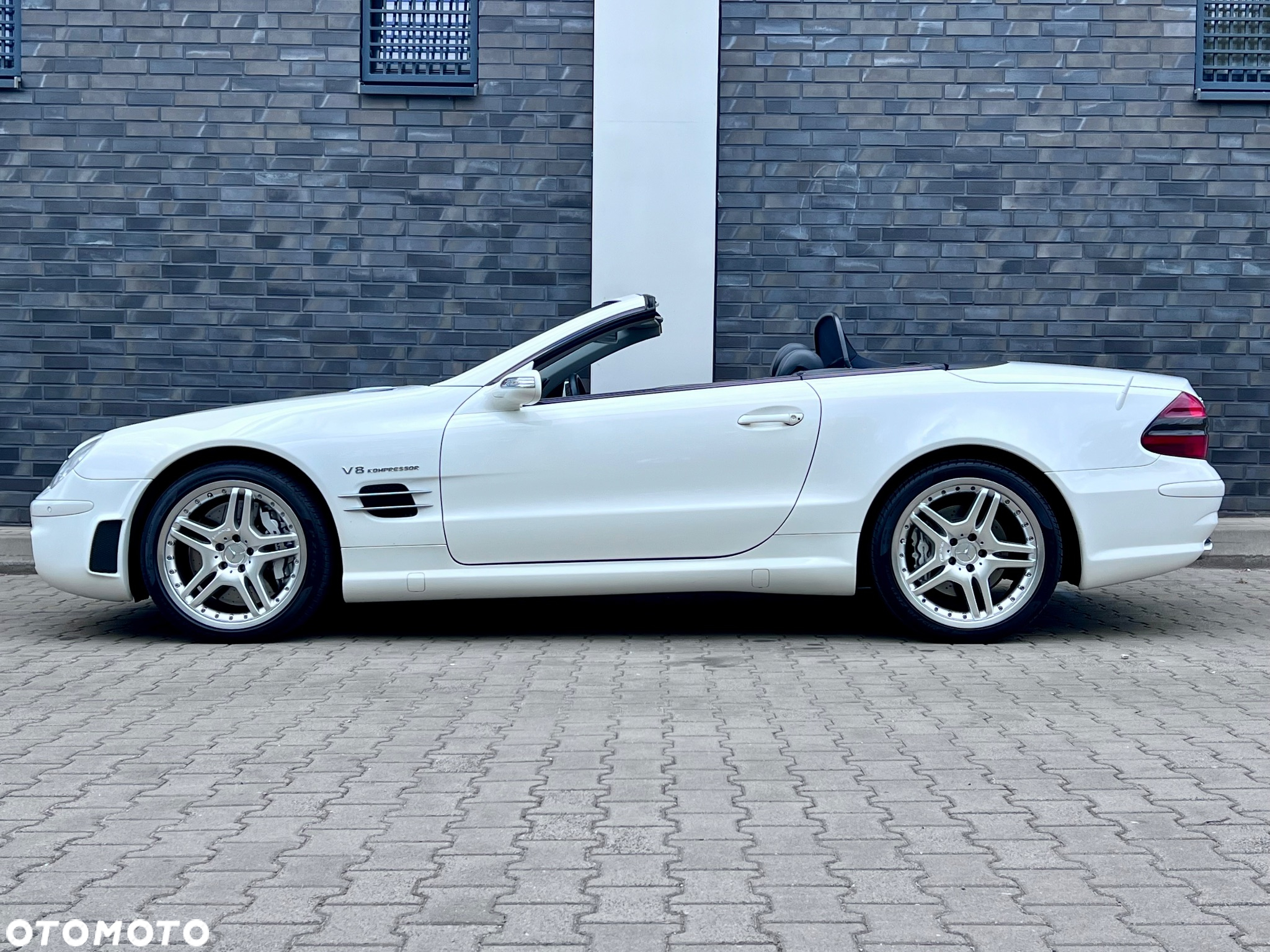 Mercedes-Benz SL 55 AMG - 13