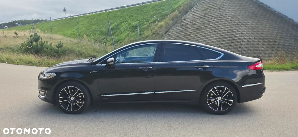 Ford Mondeo Vignale 2.0 TDCi 4WD PowerShift - 4
