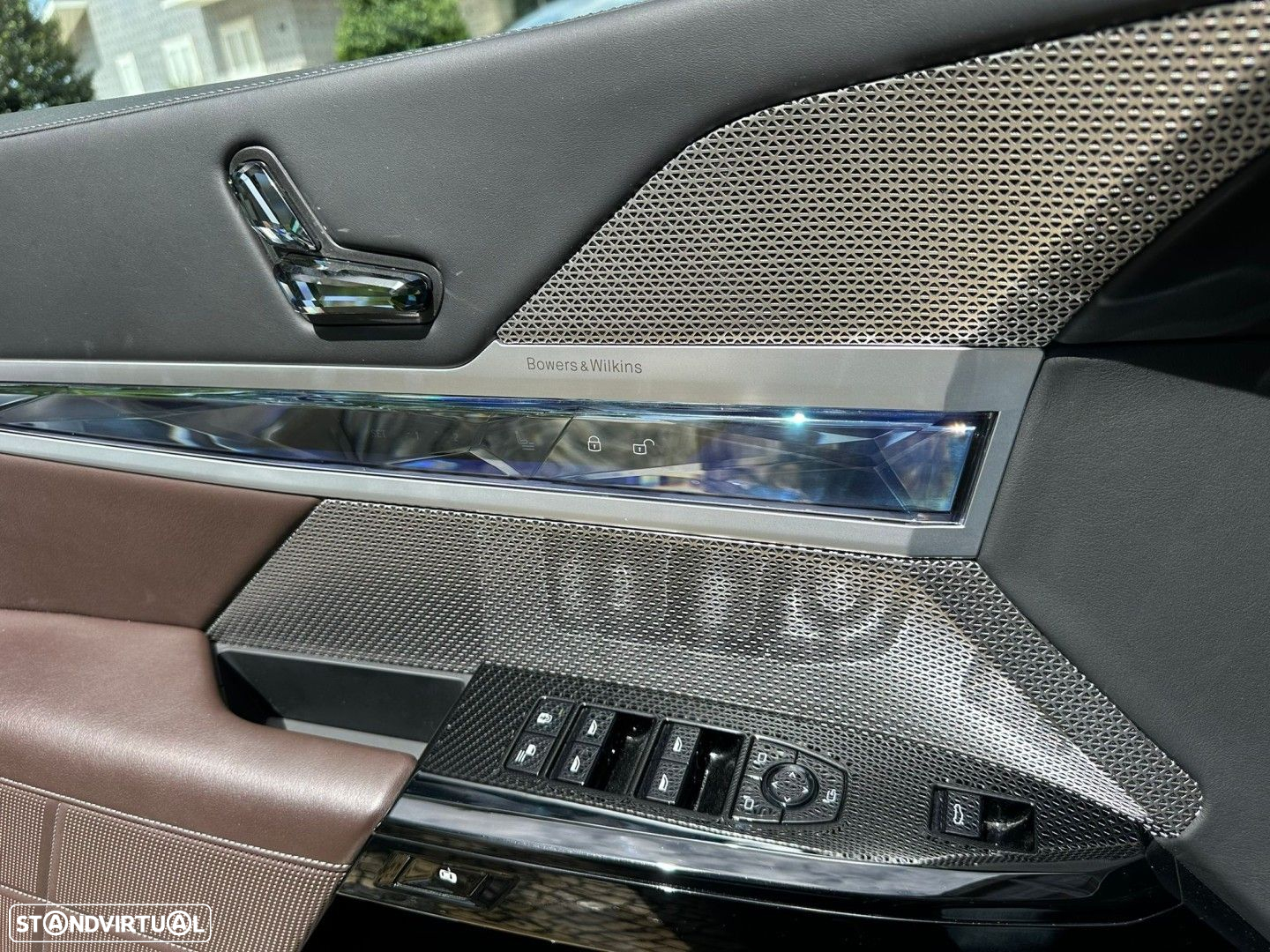 BMW i7 xDrive60 Pack Desportivo M - 20