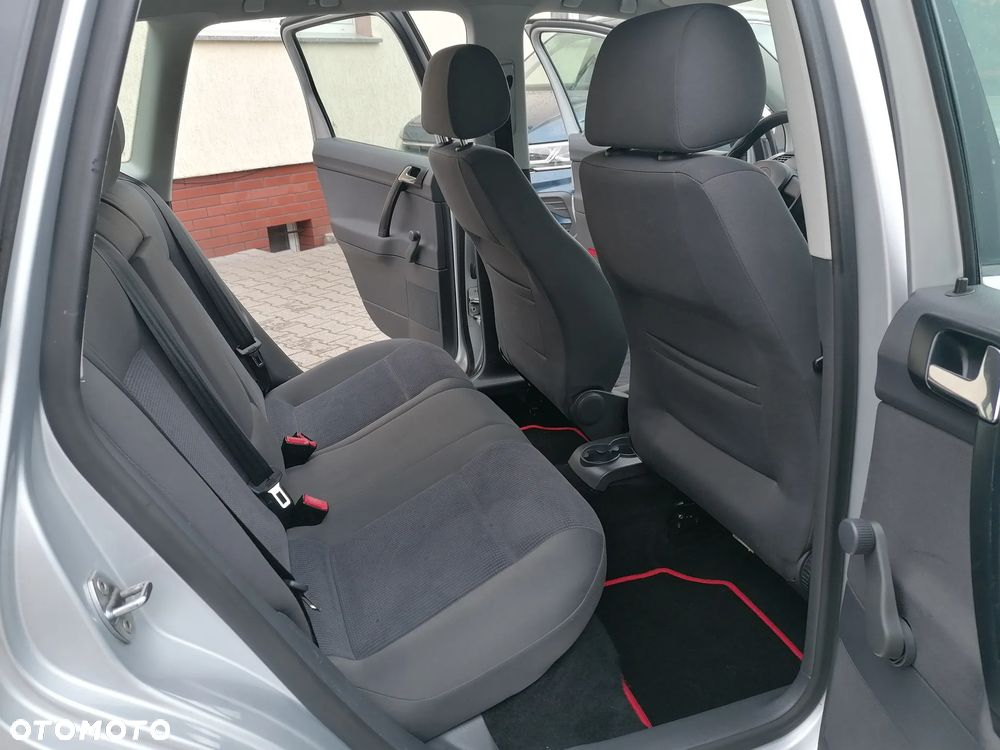 Volkswagen Polo - 14