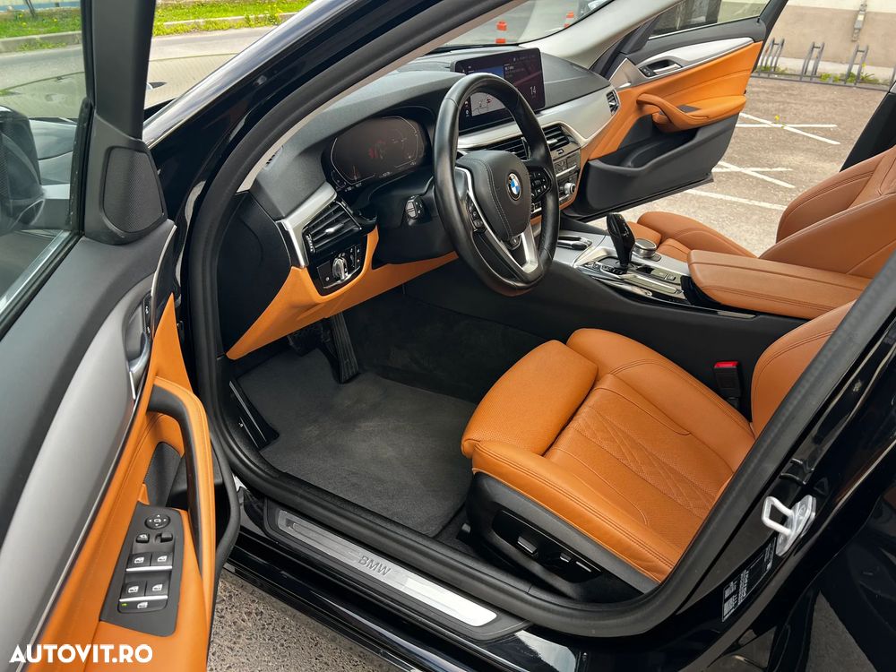 BMW Seria 5 520d AT MHEV - 12