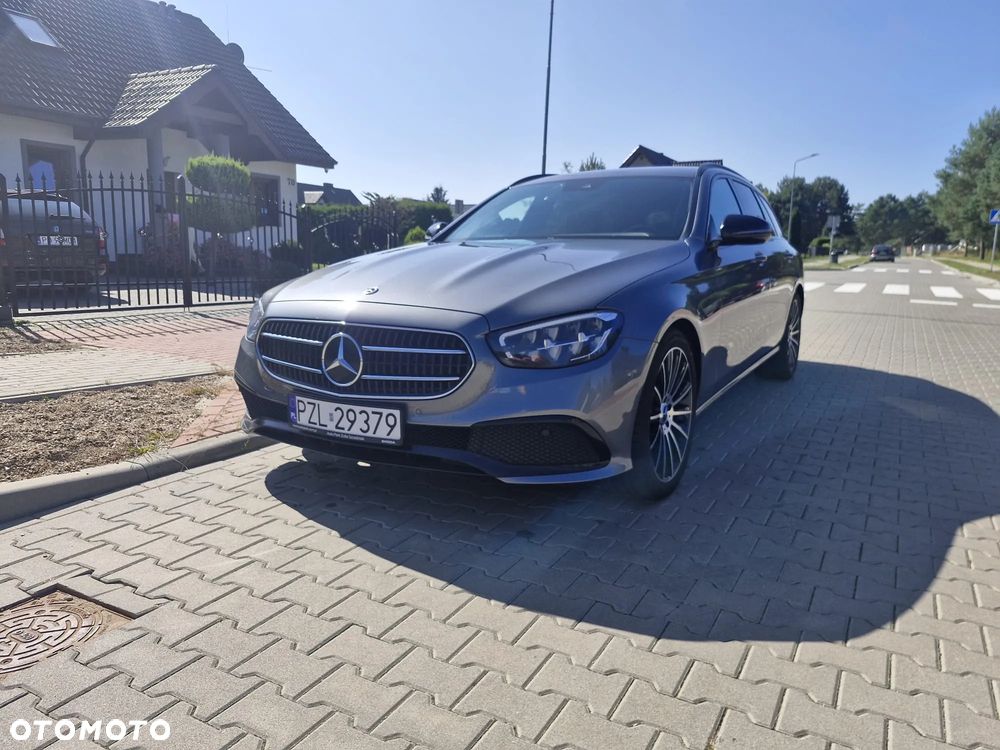 Mercedes-Benz Klasa E 220 d 9G-TRONIC Avantgarde - 2