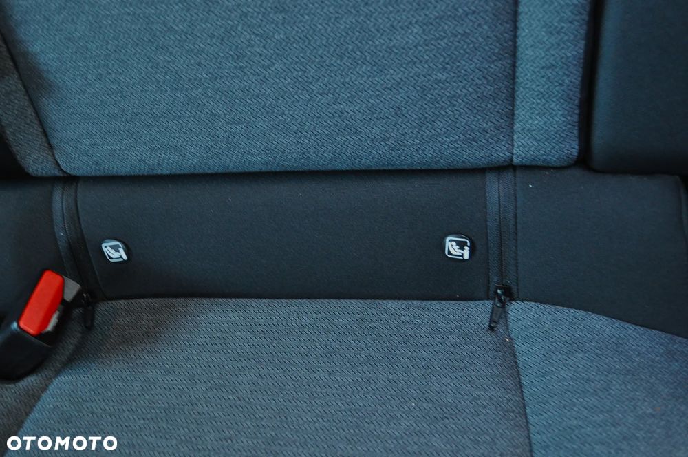 Citroën C4 PureTech e-THP 130 Exclusive - 34