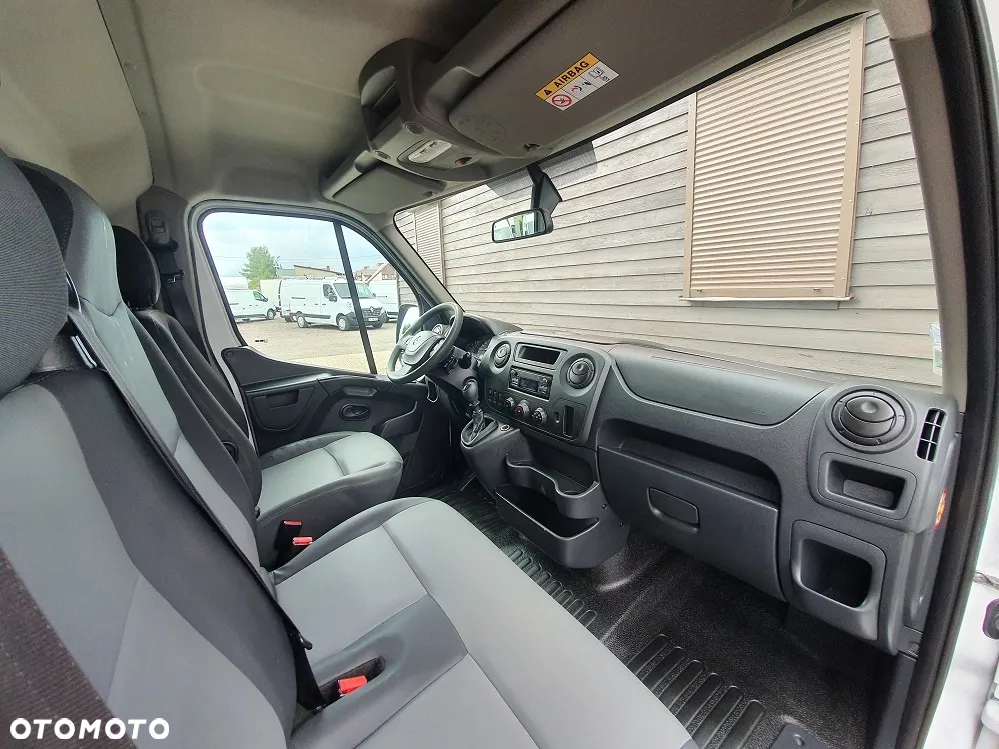Renault Master - 15