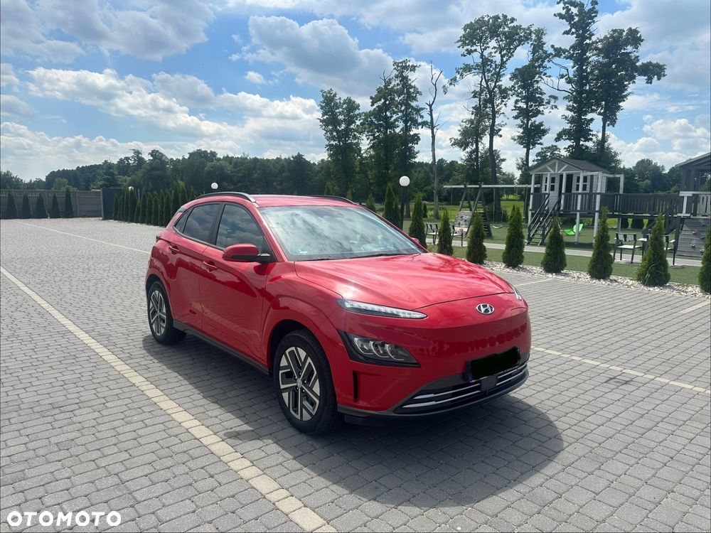 Hyundai Kona 65kWh Executive Plus - 23