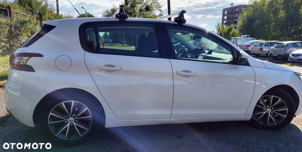 Peugeot 308 1.6 THP Active - 9