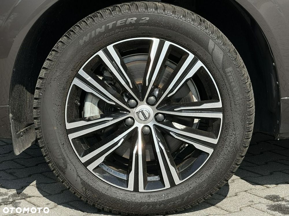 Volvo XC 60 T6 AWD Recharge Geartronic Inscription - 15