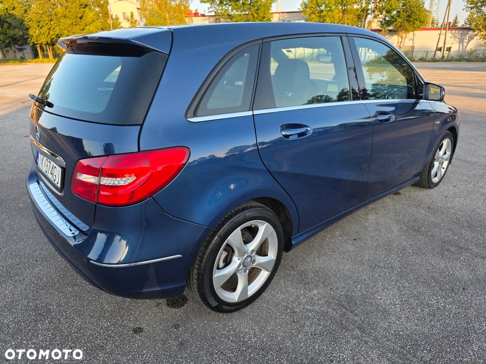 Mercedes-Benz Klasa B 200 (BlueEFFICIENCY) - 7