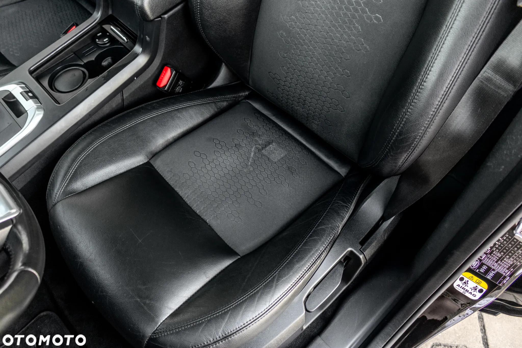 Land Rover Discovery Sport 2.0 TD4 HSE Luxury - 20