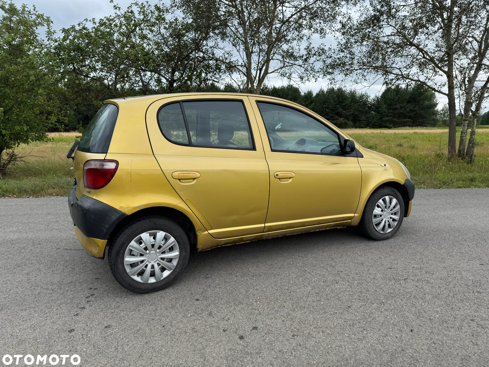 Toyota Yaris 1.0 Base - 5