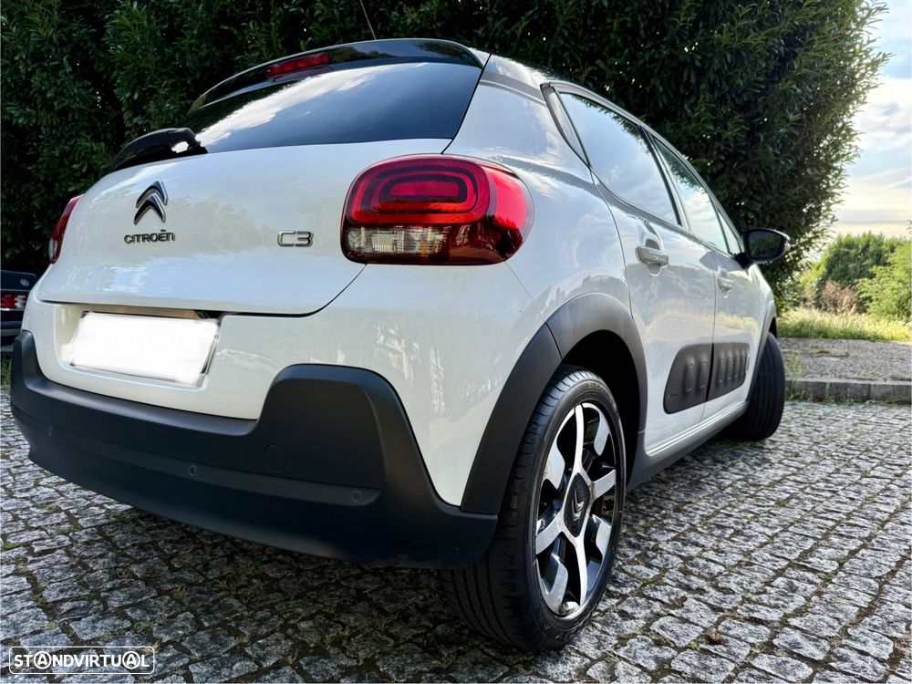 Citroën C3 1.2 PureTech Shine - 3